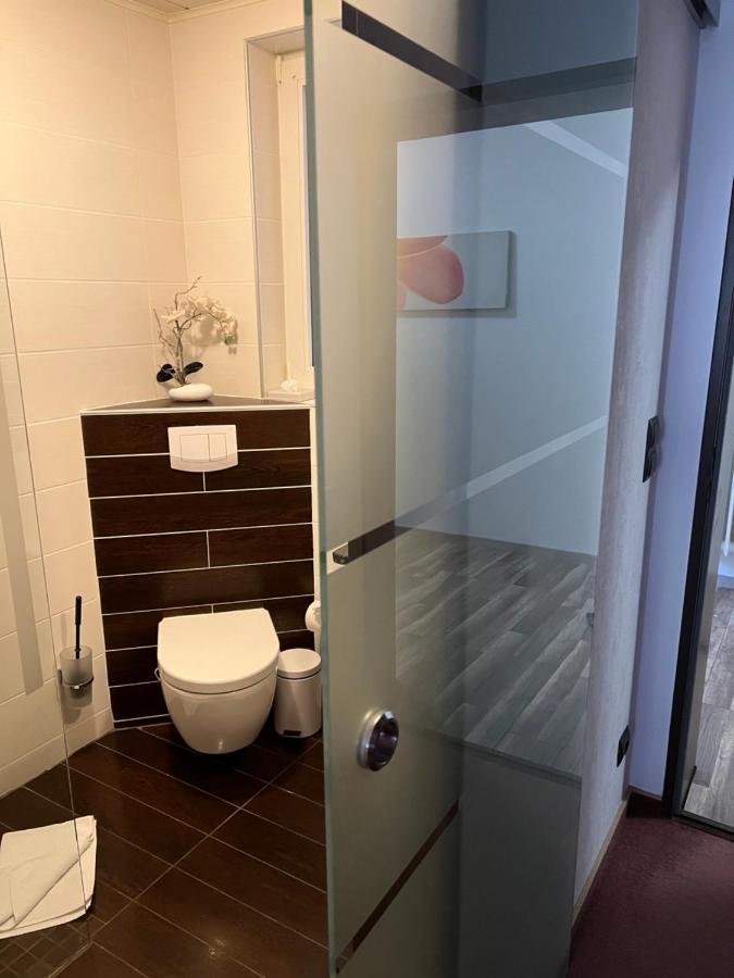 Hotel Schwanenweiher Bad Bertrich Ngoại thất bức ảnh