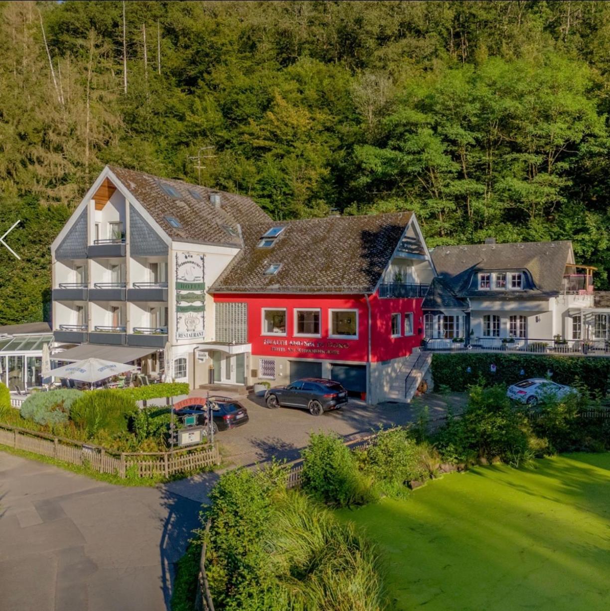 Hotel Schwanenweiher Bad Bertrich Ngoại thất bức ảnh